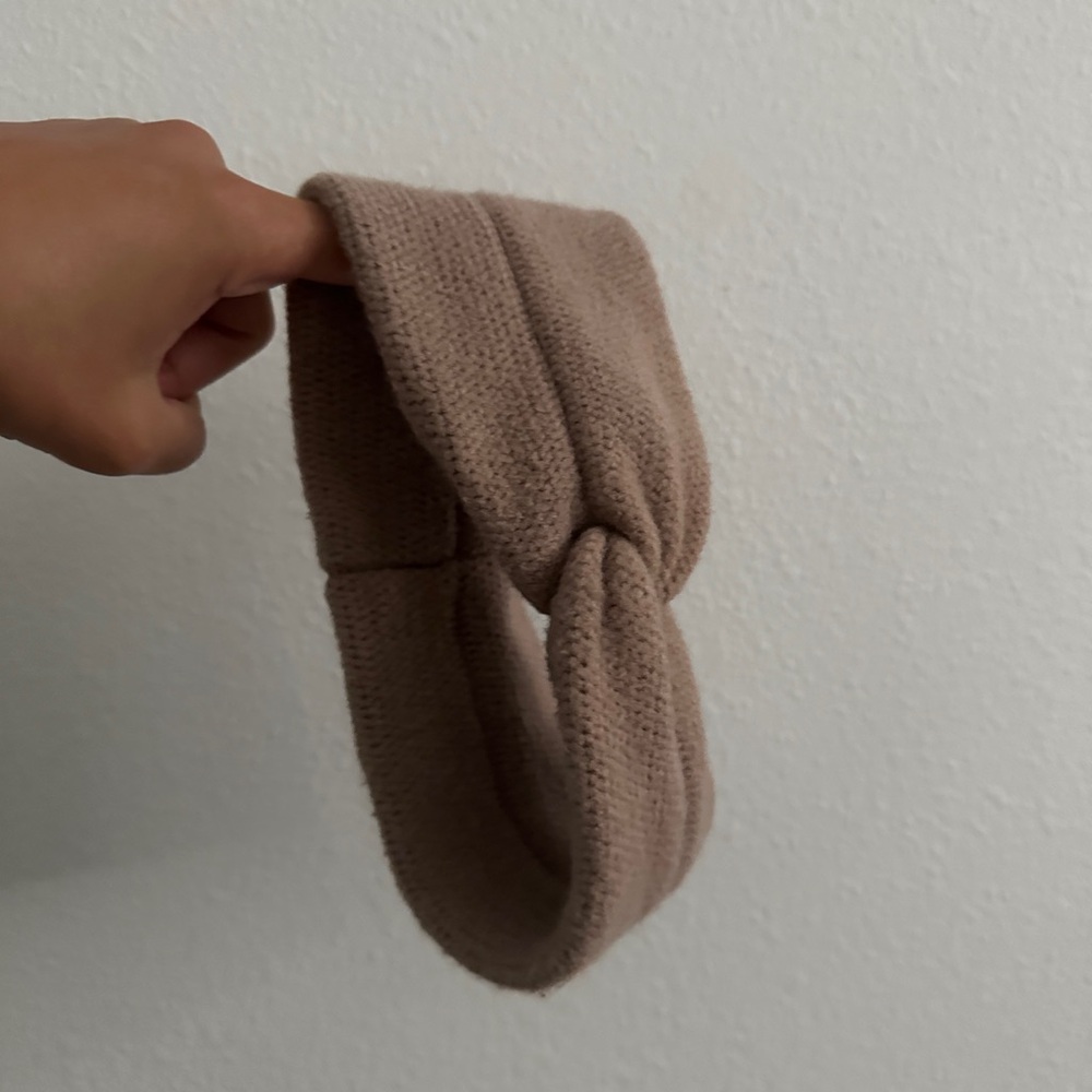 Tan headband